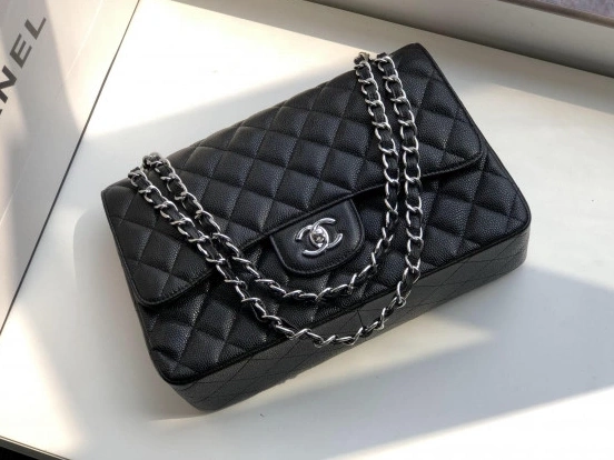 Hyper Peter FLAP 30CM BAG CHANEL 0817